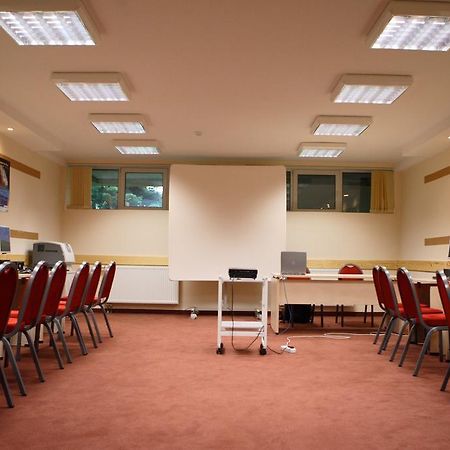 Osrodek Wypoczynkowo - Szkoleniowy Allianz Otel Rynia Dış mekan fotoğraf